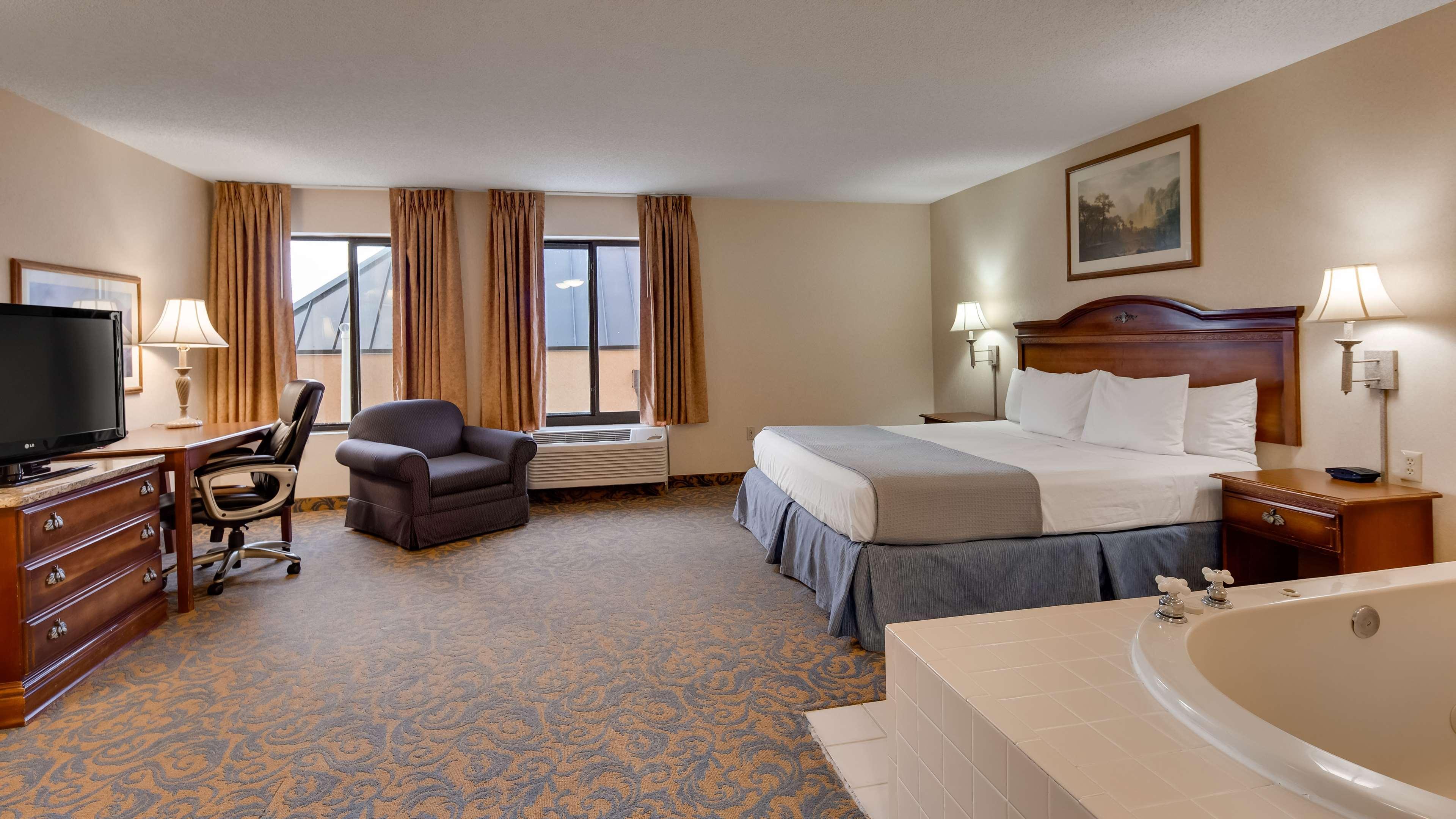 Surestay Plus Hotel By Best Western Cheyenne Bagian luar foto