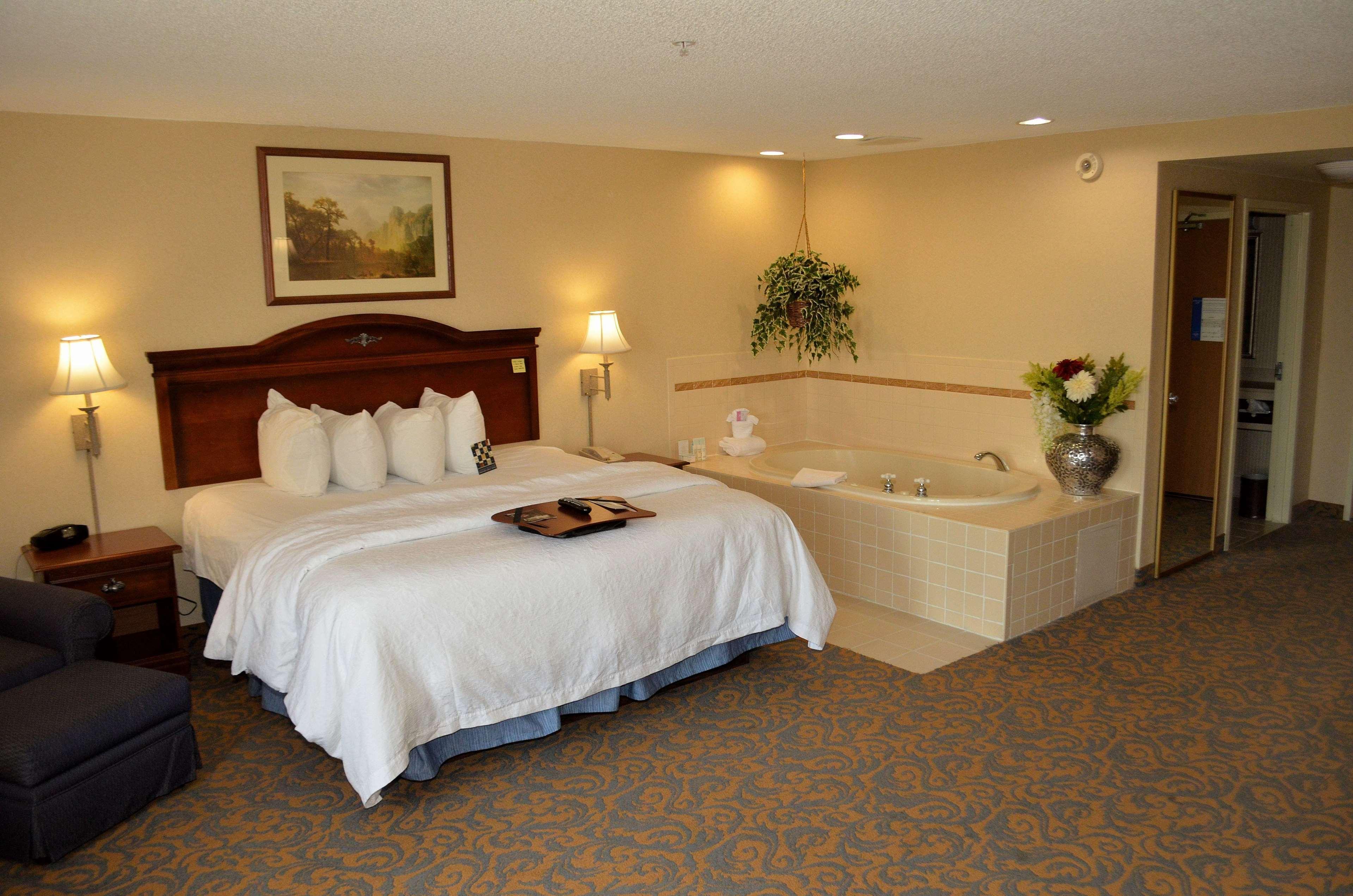 Surestay Plus Hotel By Best Western Cheyenne Bagian luar foto